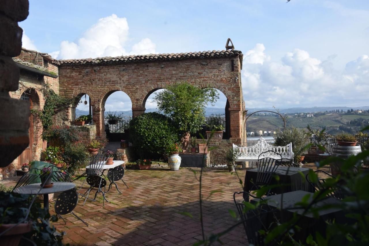 B&B Osteria Del Vicario เชร์ตาลโด ภายนอก รูปภาพ
