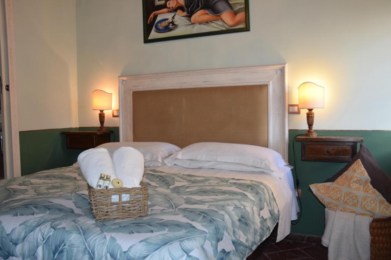 B&B Osteria Del Vicario เชร์ตาลโด ภายนอก รูปภาพ